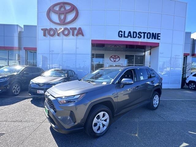 $32543 : 2024 RAV4 LE image 1