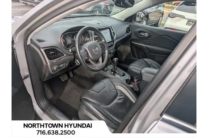 $17500 : Jeep Cherokee 2019 4x4 Limit image 9