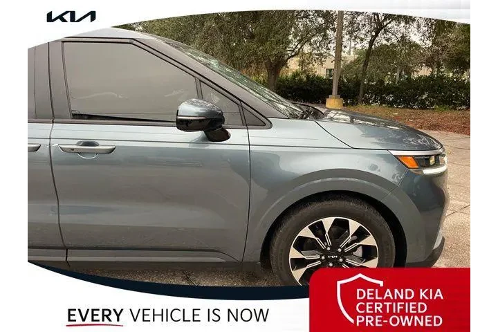 $30830 : Kia Carnival 2023 EX 4dr Min image 4