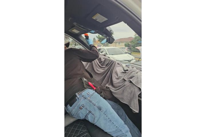 MR:TINTING MR:WRAPS image 9