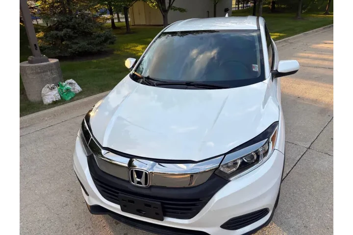 $15995 : 2021 HR-V LX image 8