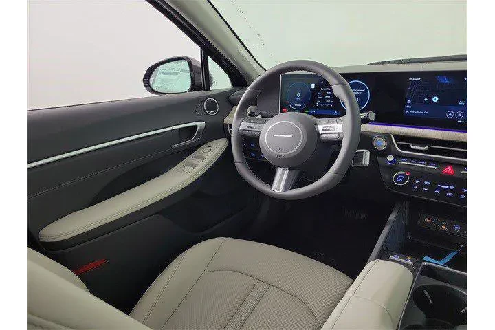 $37604 : Hyundai SONATA Hybrid 2025 L image 5