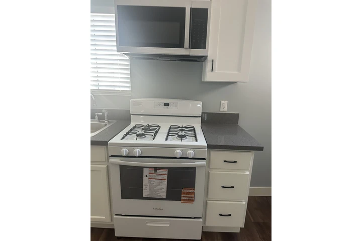 $2500 : Apartamento de Renta image 2