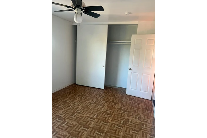 $900 : Rento cuarto! image 2