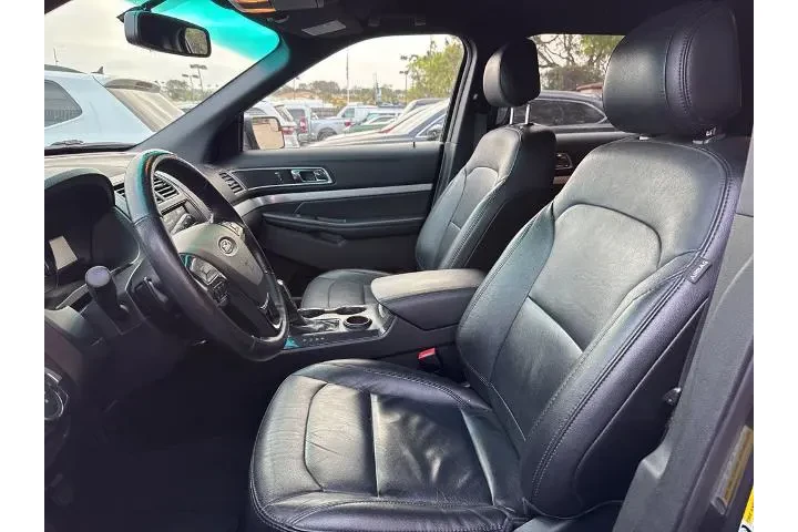 $14653 : Ford Explorer 2017 XLT 4dr S image 7