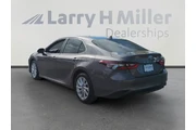 $23958 : Toyota Camry 2023 LE 4dr Sed thumbnail