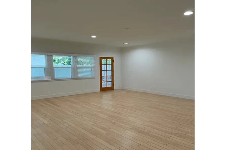 $3150 : Nice 3 bedroom house image 8