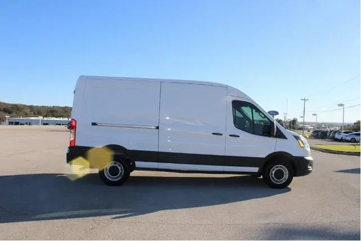 $33700 : Ford Transit 2021 250 3dr SW image 3