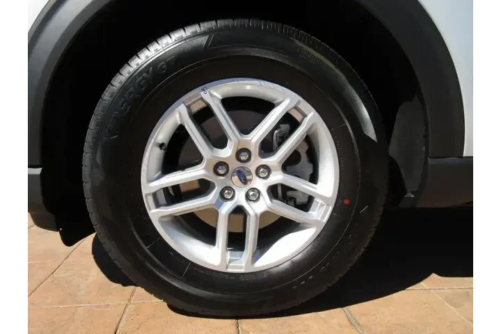 $38499 : Ford Explorer 2025 Active 4d image 8