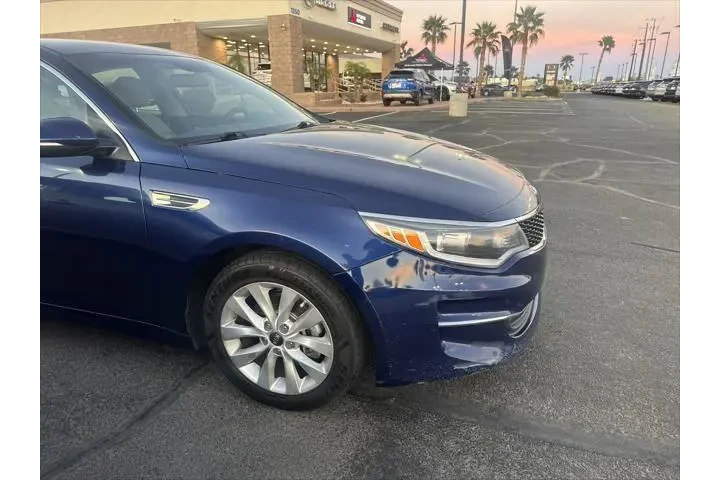 $7999 : Kia Optima 2016 LX 4dr Sedan image 4