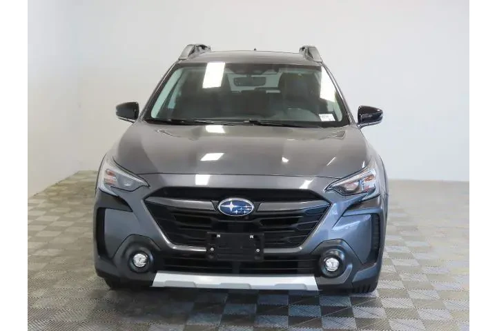 $26758 : Subaru Outback 2023 AWD Limi image 6