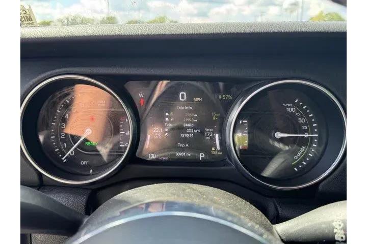 $32899 : Jeep Wrangler 2023 4x4 Sahar image 5