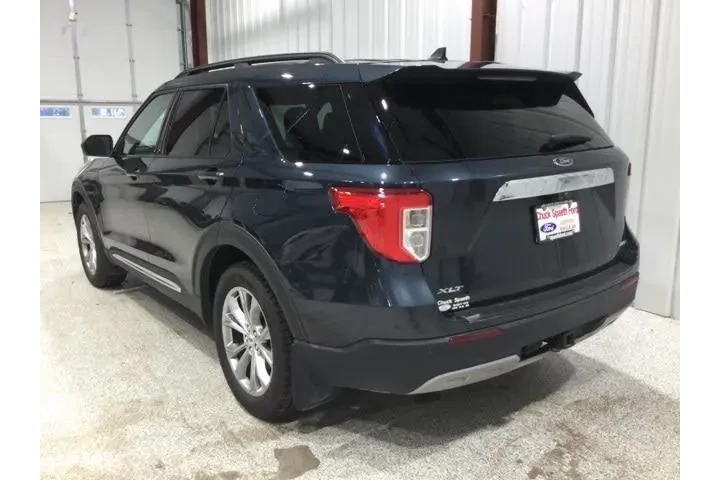 $28900 : Ford Explorer 2022 AWD XLT 4 image 5