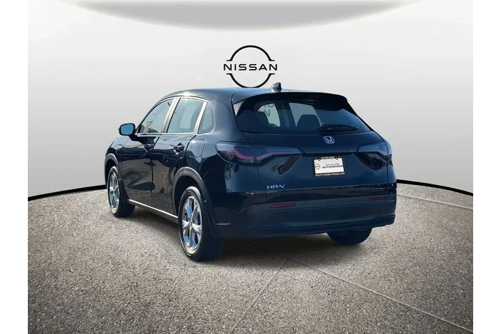 $21995 : Honda HR-V 2024 LX 4dr Cross image 7
