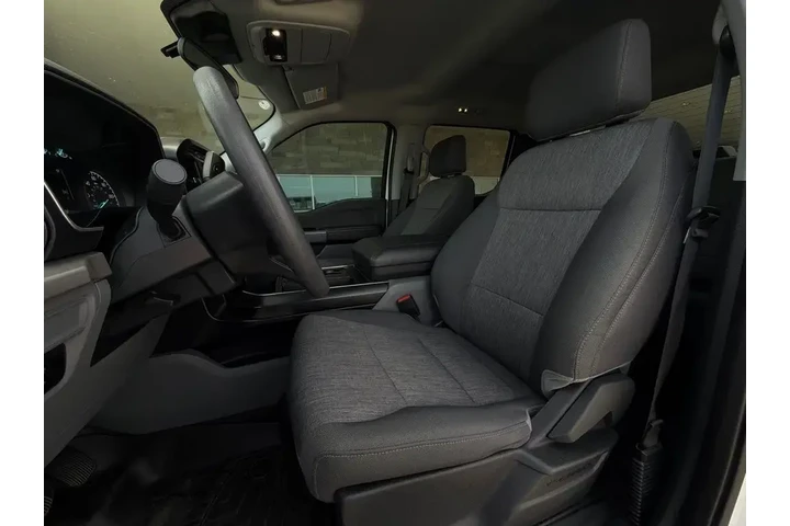 $39998 : Ford F-150 2023 4x4 XL 4dr S image 5