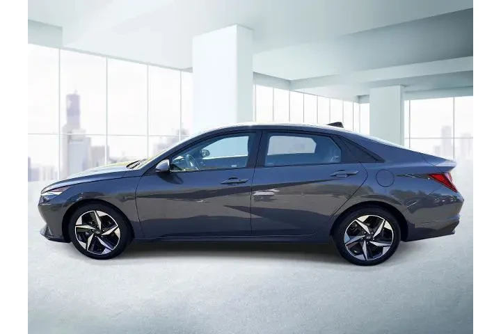 $17777 : Hyundai ELANTRA 2023 SEL 4dr image 2