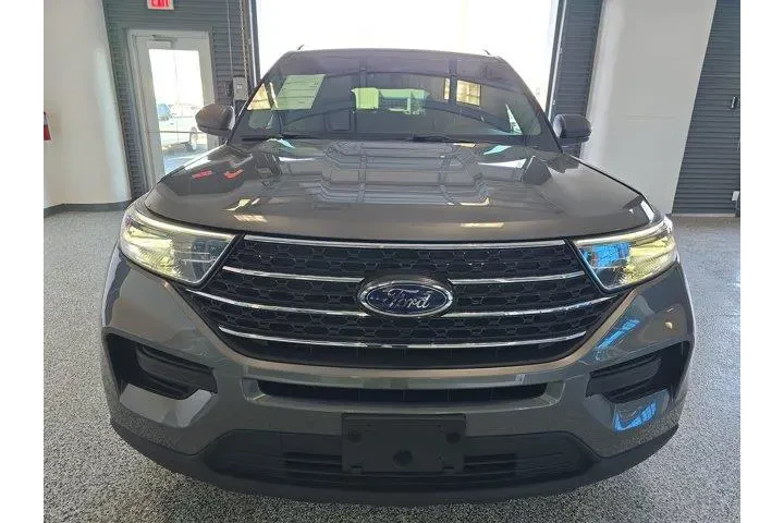 $28999 : Ford Explorer 2022 XLT 4dr S image 2