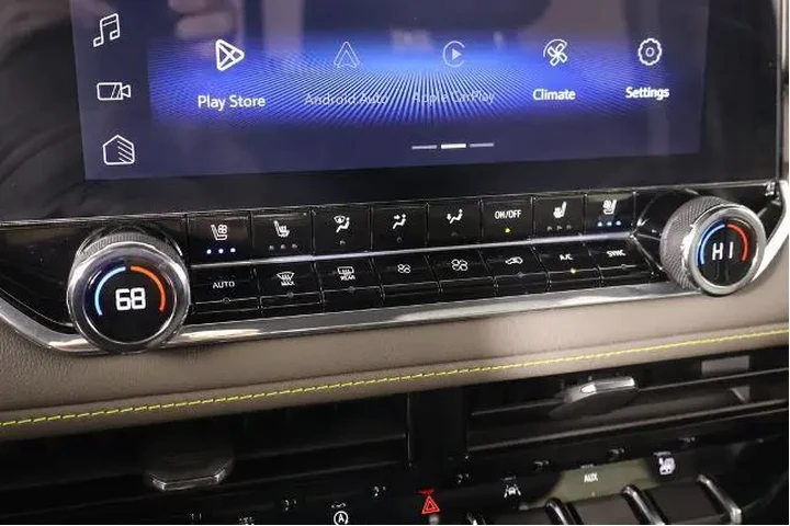 $39733 : Chevrolet Colorado 2023 4x4 image 7