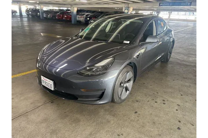 $25998 : Tesla Model 3 2023 4dr Sedan image 4