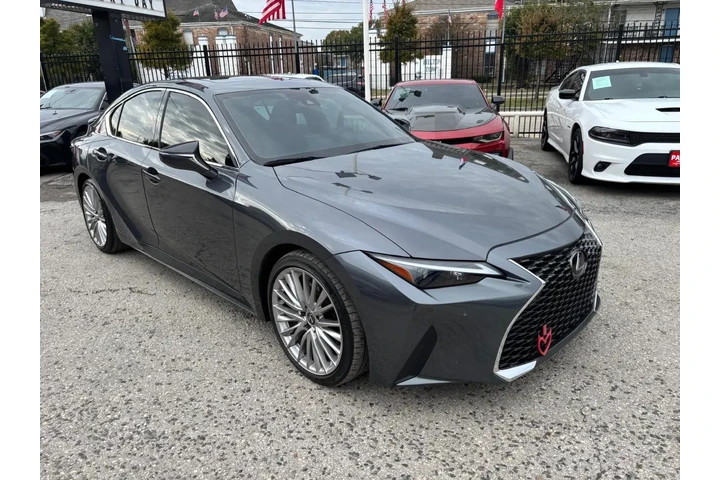 2023 IS 300 FSPORT image 3