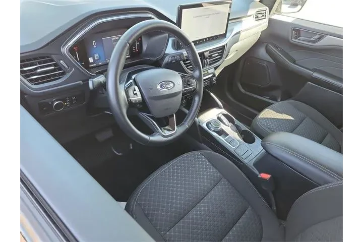 $21599 : Ford Escape 2023 AWD Active image 6