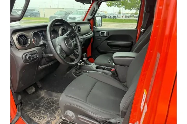 $23866 : Jeep Wrangler Unlimited 2018 image 6