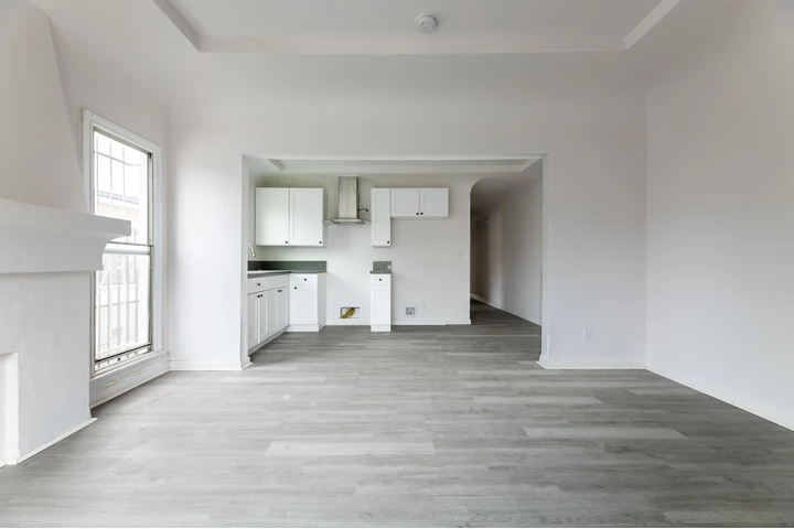 $2300 : Casa en Renta - 138 W 82nd St image 2