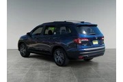 $32733 : Honda Pilot 2022 Sport 4dr S thumbnail