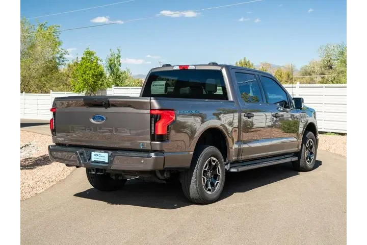 $37515 : 2023 F-150 Lightning XLT image 4