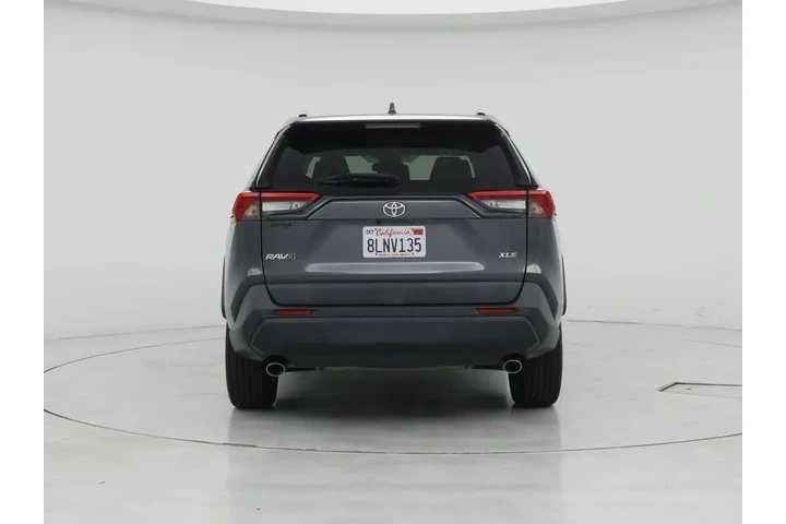 $24998 : Toyota RAV4 2019 XLE Premium image 6