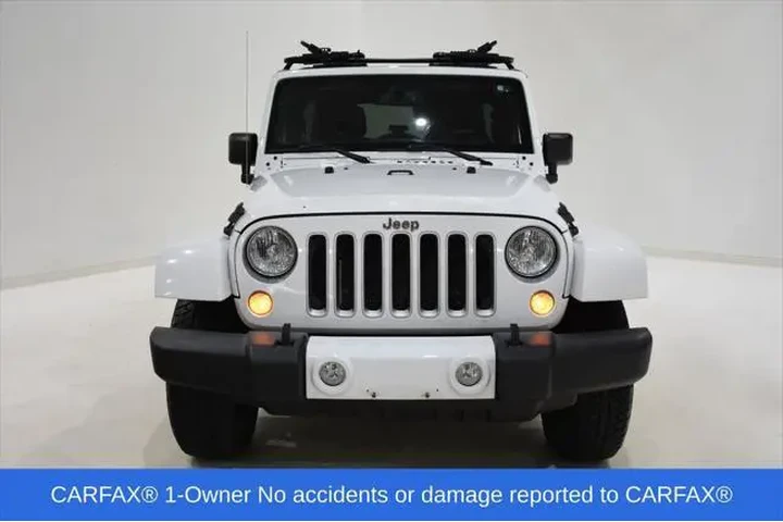 $14330 : Jeep Wrangler Unlimited 2016 image 2