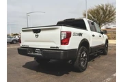 $23777 : Nissan Titan 2018 4x4 PRO-4X thumbnail
