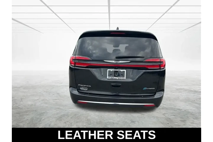 $22930 : Chrysler Pacifica Hybrid 202 image 6