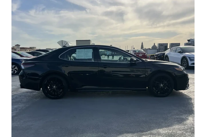 $26695 : Toyota Camry 2023 XSE 4dr Se image 8