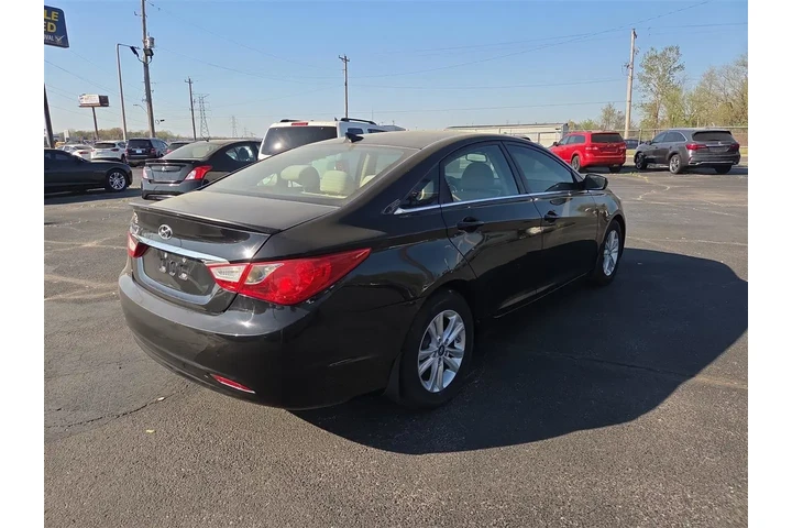 $6750 : 2013 Sonata GLS image 5