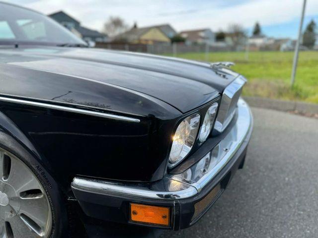 $6950 : 1988 JAGUAR XJ1988 JAGUAR XJ image 7