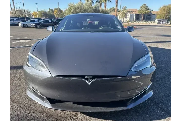 $21555 : Tesla Model S 2017 75 4dr Li image 2