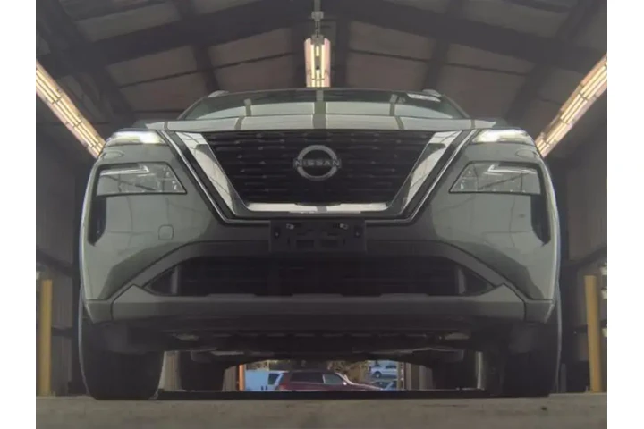 $18299 : Nissan Rogue 2023 SV 4dr Cro image 4