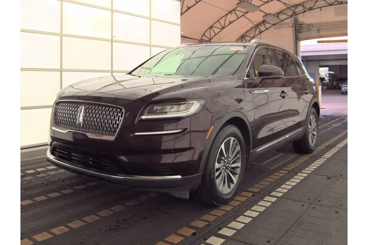 $30999 : Lincoln Nautilus 2023 AWD St image 1