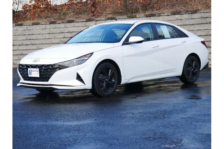 $18597 : Hyundai ELANTRA 2023 SEL 4dr image 1