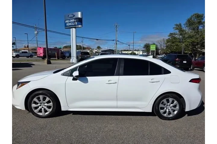 $20988 : Toyota Corolla 2024 LE 4dr S image 5