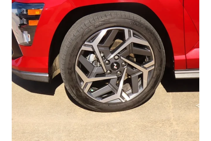 $20499 : Hyundai KONA 2024 N Line 4dr image 6