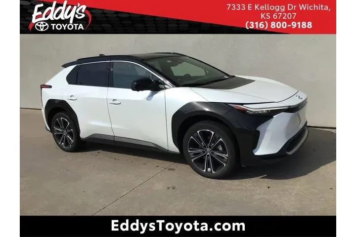 $27983 : Toyota bZ4X 2023 AWD Limited image 1