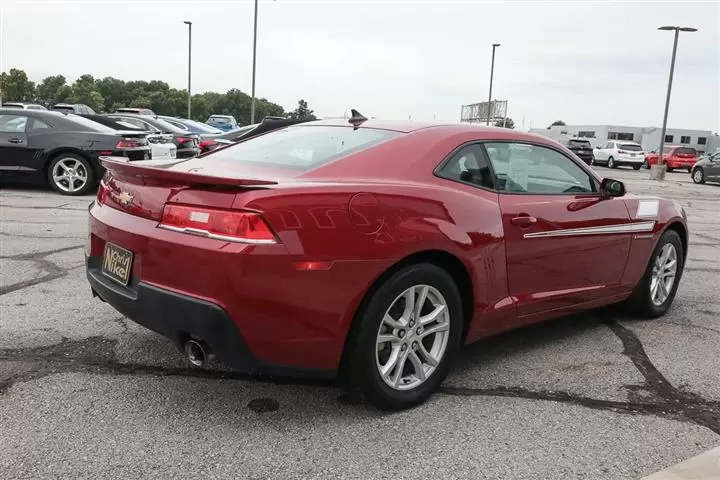 $18949 : 2015 Camaro LT image 4