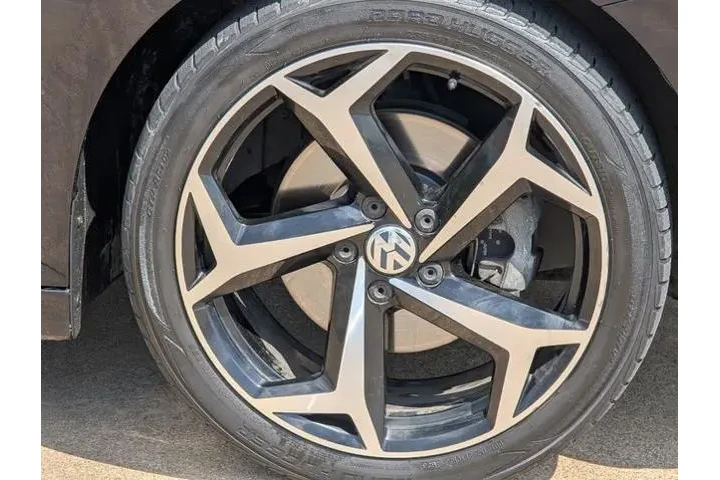 $19244 : Volkswagen Passat 2020 R-Lin image 10