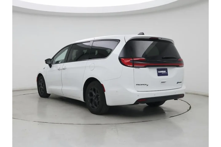 $32998 : Chrysler Pacifica Plug-In Hy image 2