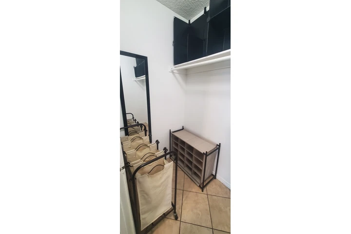 $1250 : Furnished Room for Rent image 8