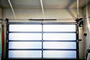 Full glass view garage door en Orange County