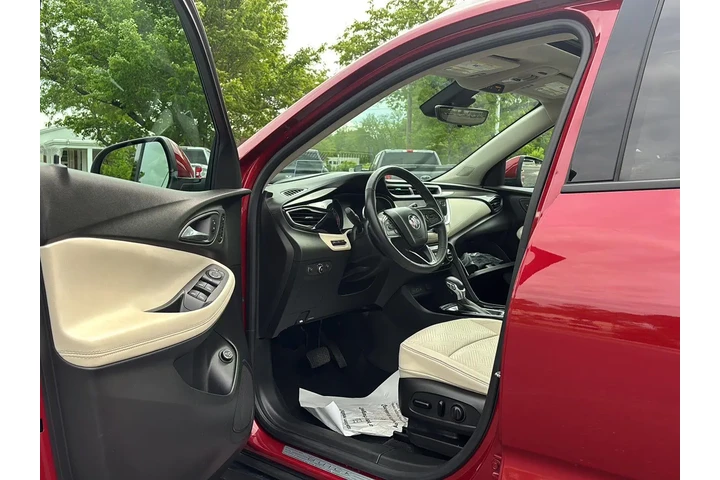 $18799 : 2021 Encore GX Essence image 2