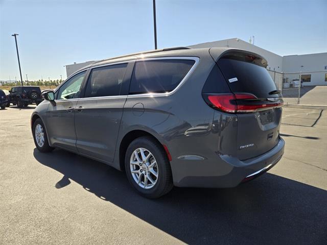 $25521 : Pre-Owned 2022 PACIFICA TOURI image 3